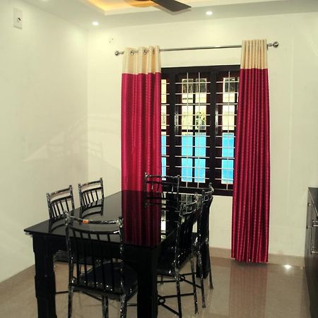 Nice Villa Irimbranallur 외부 사진