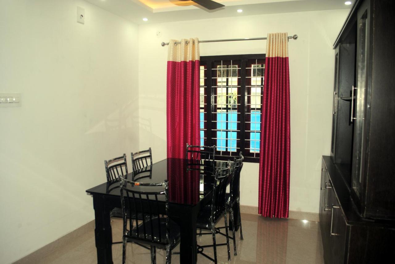 Nice Villa Irimbranallur 외부 사진