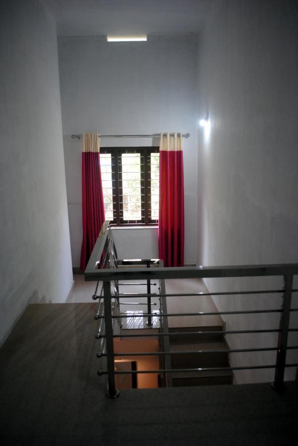 Nice Villa Irimbranallur 외부 사진